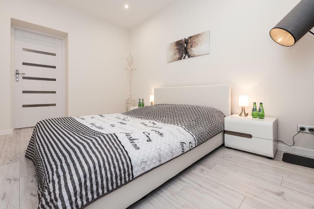 Apartament Silesian Vip Zabrze Ngoại thất bức ảnh